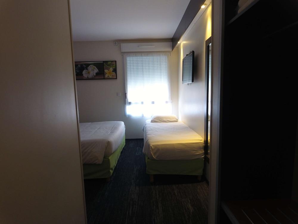 Kyriad Direct Limoges Nord Exterior foto