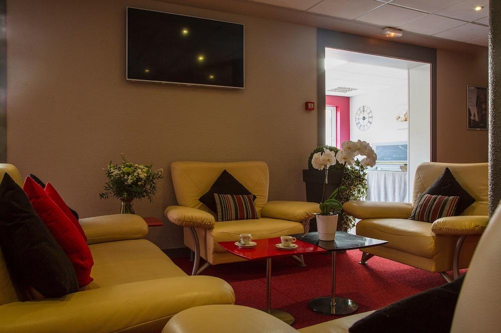 Kyriad Direct Limoges Nord Exterior foto